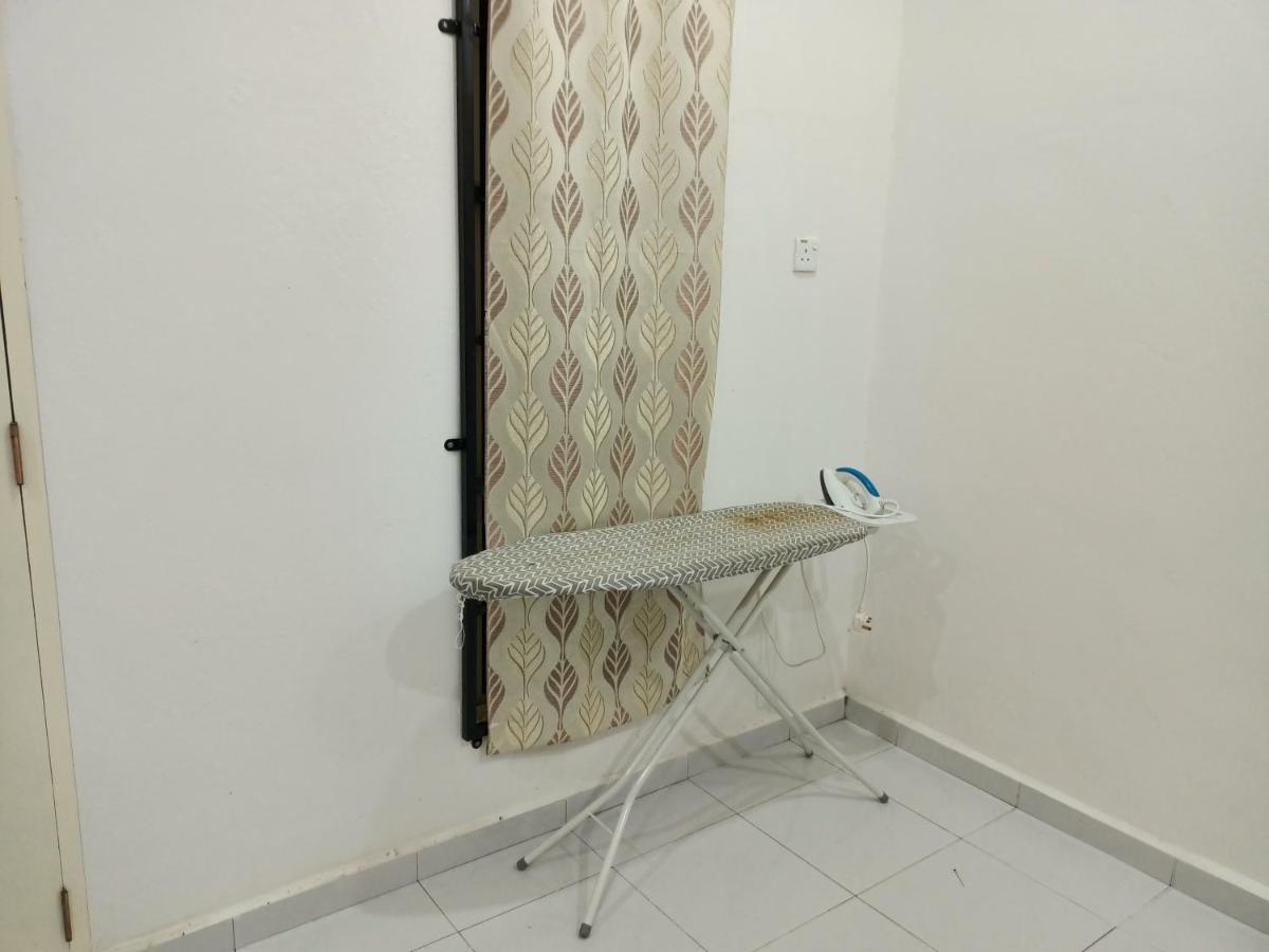 Ummi'S Homestay Kuala Besut Kampong Baru Kültér fotó