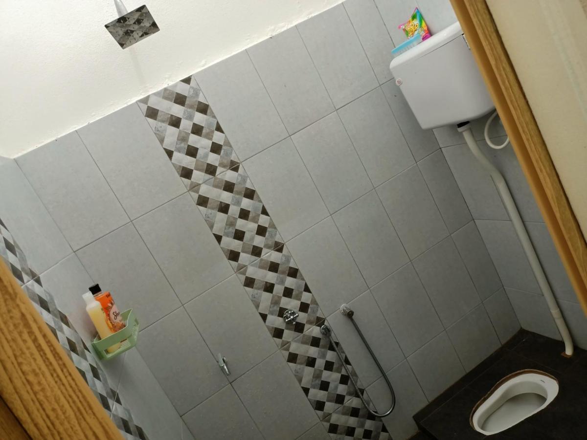 Ummi'S Homestay Kuala Besut Kampong Baru Kültér fotó